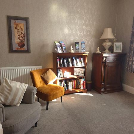St David'S Guesthouse Haverfordwest Ngoại thất bức ảnh