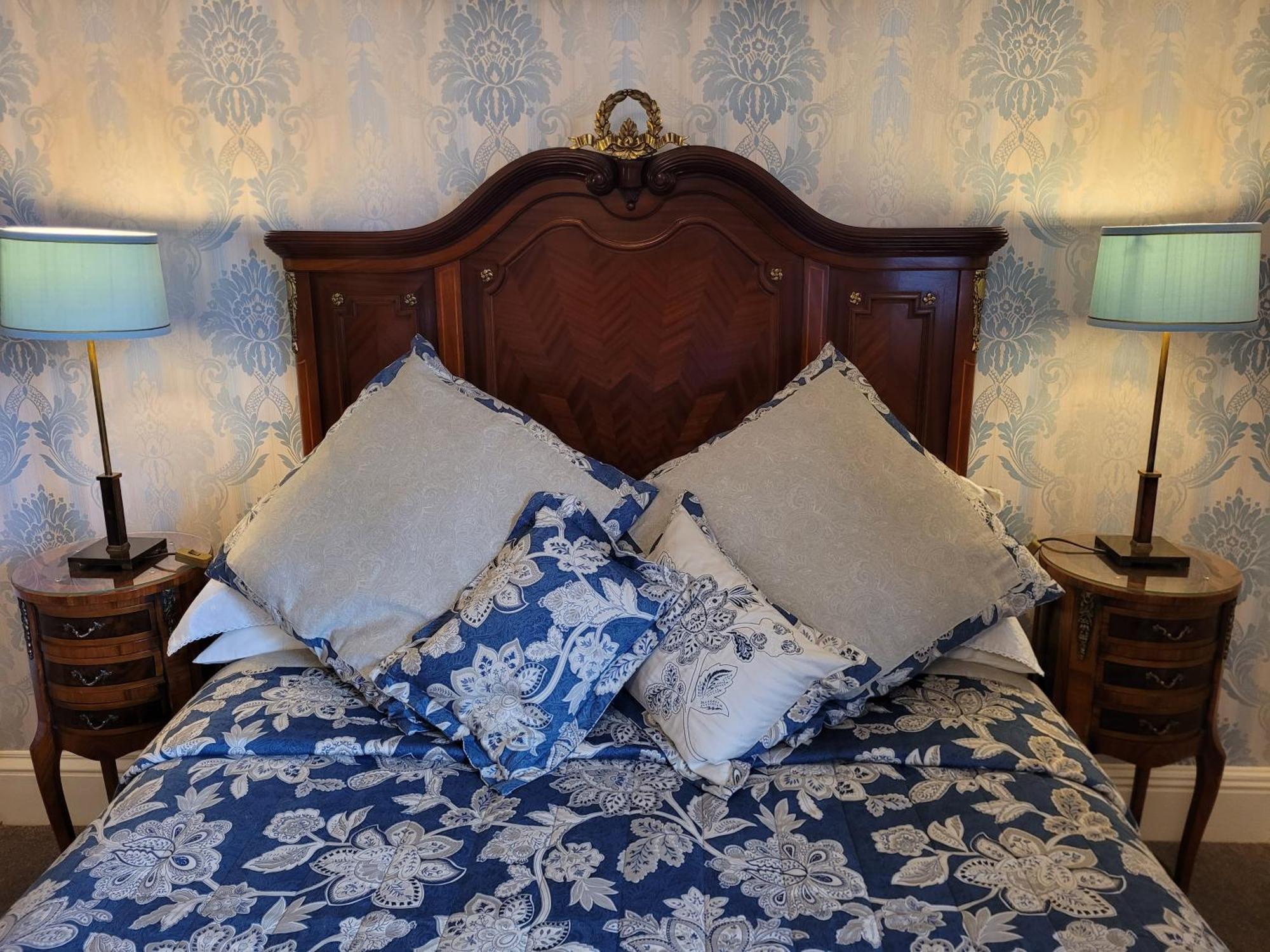 St David'S Guesthouse Haverfordwest Ngoại thất bức ảnh
