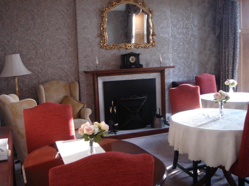 St David'S Guesthouse Haverfordwest Ngoại thất bức ảnh