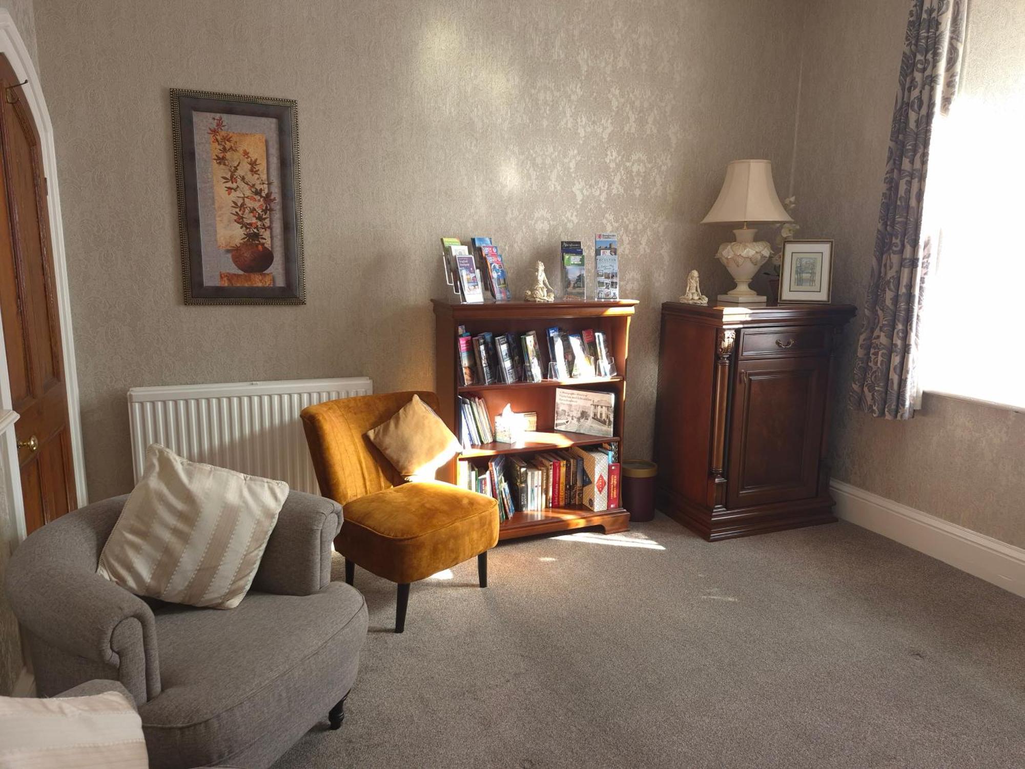St David'S Guesthouse Haverfordwest Ngoại thất bức ảnh
