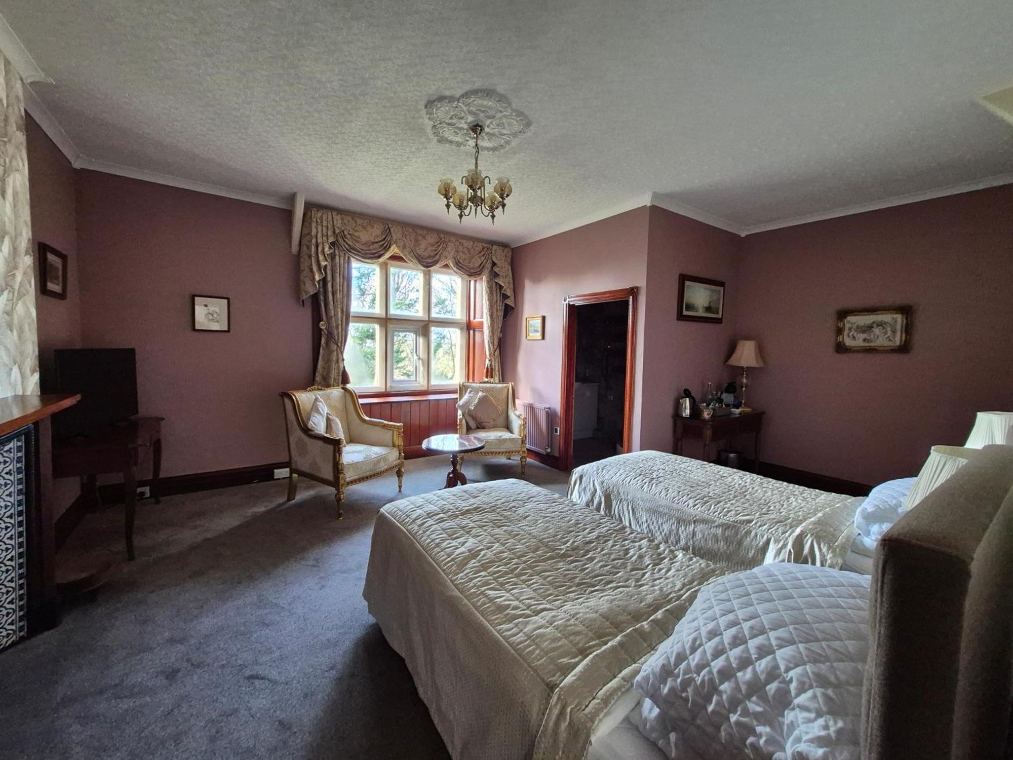 St David'S Guesthouse Haverfordwest Ngoại thất bức ảnh