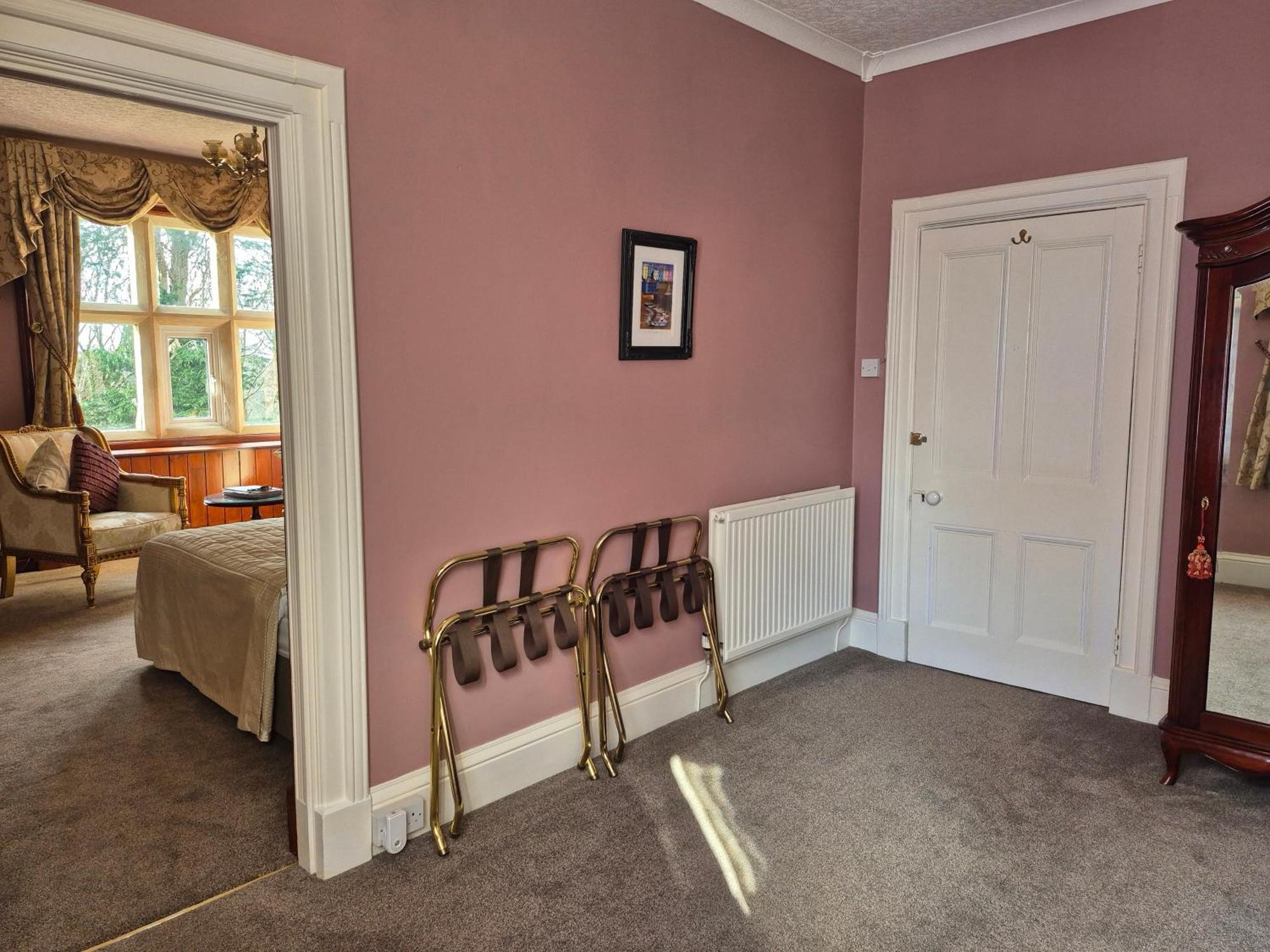 St David'S Guesthouse Haverfordwest Ngoại thất bức ảnh