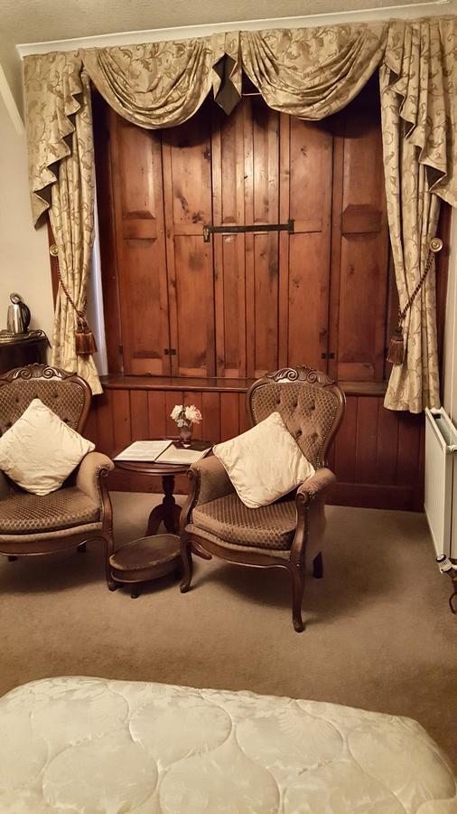 St David'S Guesthouse Haverfordwest Ngoại thất bức ảnh