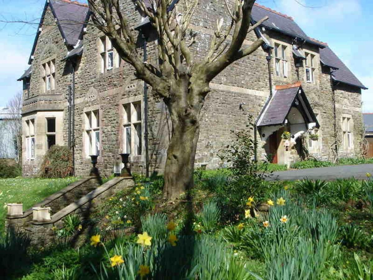 St David'S Guesthouse Haverfordwest Ngoại thất bức ảnh